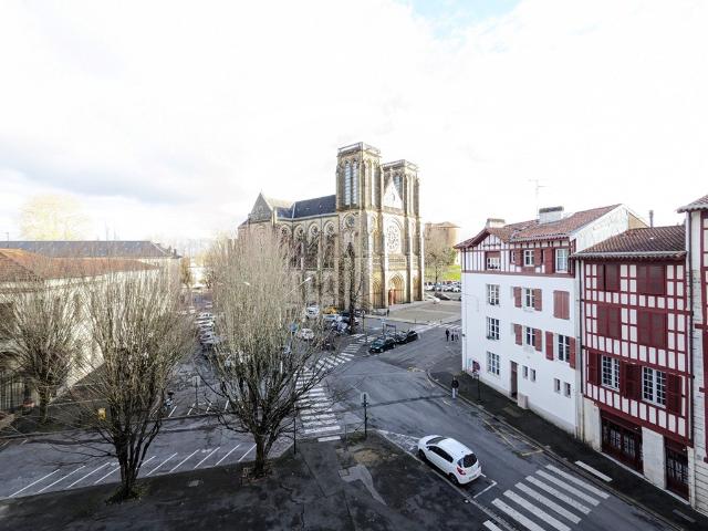 Location appartement T3 à BAYONNE | 59 m2 721 C.C. € / mois