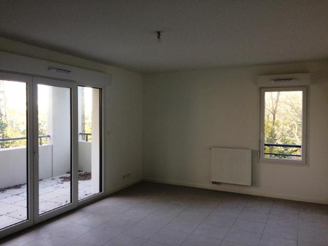 Location appartement T3 à BAYONNE | 62 m2 826 C.C. € / mois