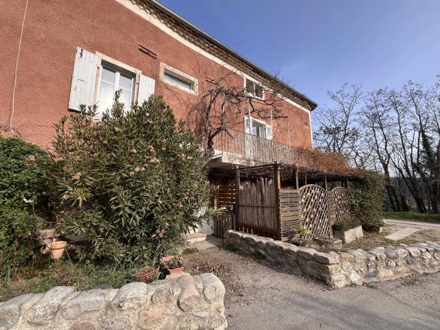 Location APPARTEMENT T3 | Agence Delas