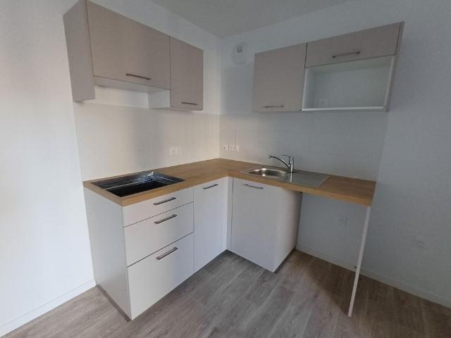 location Appartement T3 DE 60.8m² À BOBIGNY