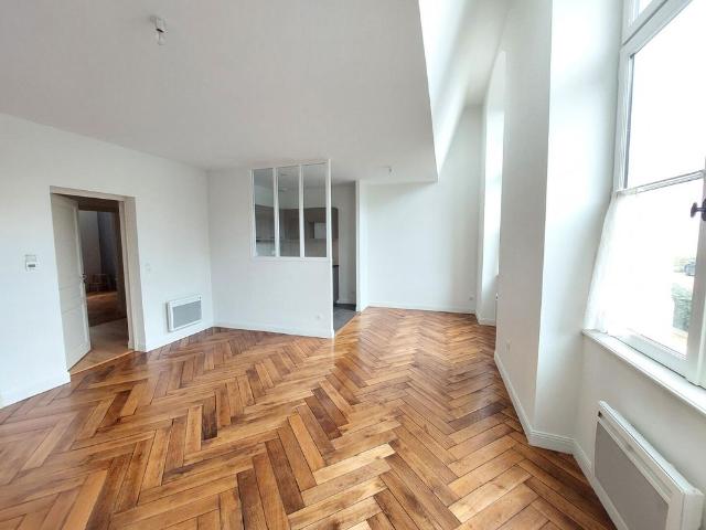 location Appartement T3 DE 69.48m² À POITIERS