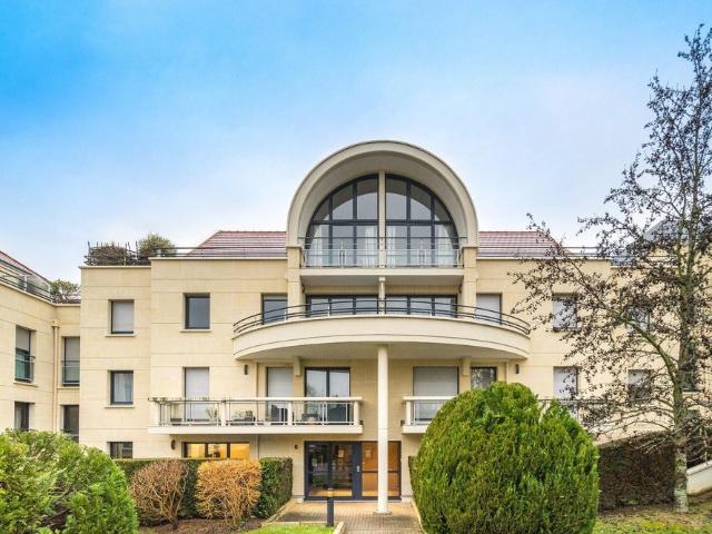 location Appartement T3 DE 73.68m² À SCEAUX