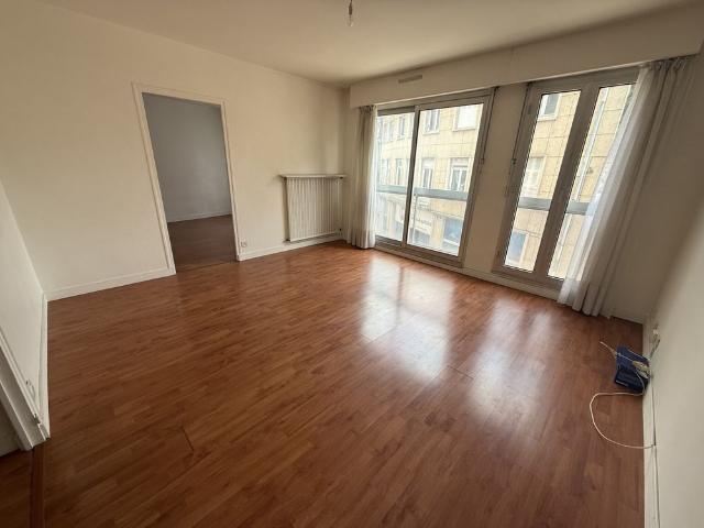 Location Appartement T3 PLATEAU