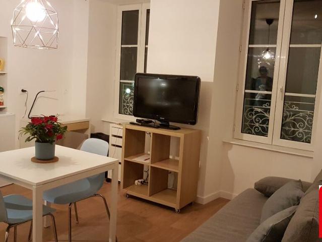 LOCATION: appartement T1 19 m� � Avranches