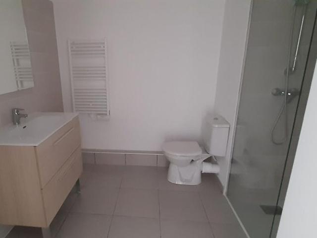 location Appartement T1 DE 27.5m² À CASTELNAU LE LEZ