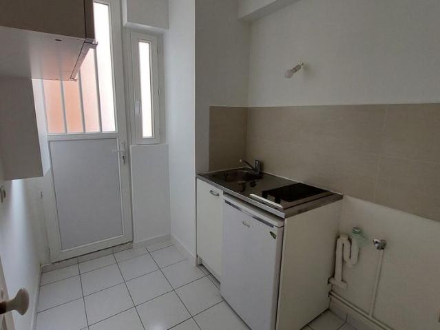 location Appartement T1 DE 30m² À PARIS