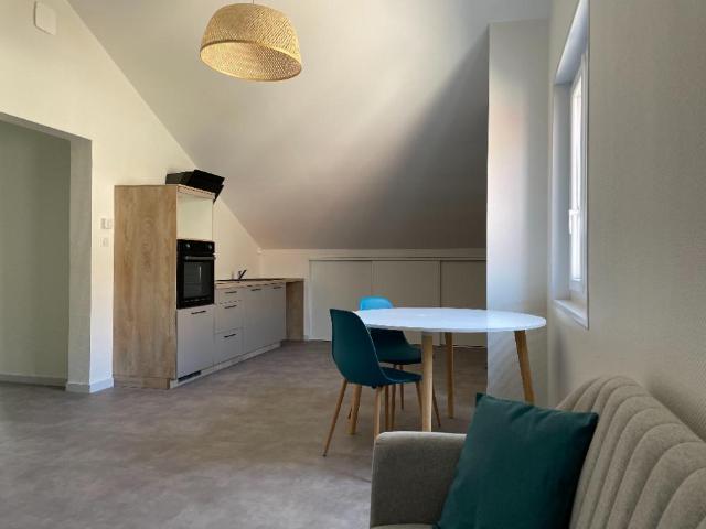 LOCATION: appartement T2 40 m² meublé à Ambérieu en Bug
