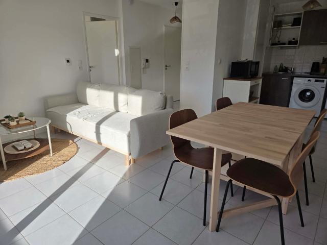 Location Appartement T2 42m2 avec balcon et parking – Douai Frais Marais – 655€/m CC | Grech Immobilier