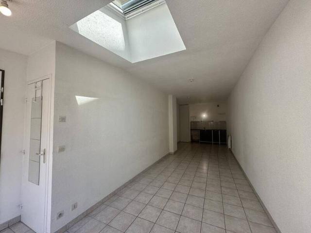 Location appartement t2 44 m² Grenoble 38000 704 €