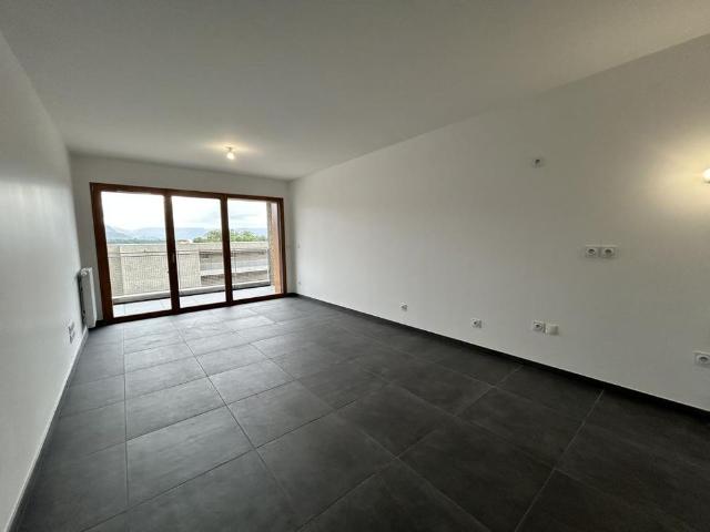 Location Appartement T2 44m² Bassens
