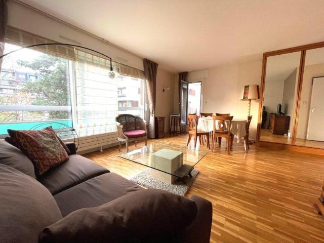 Location / Appartement T2