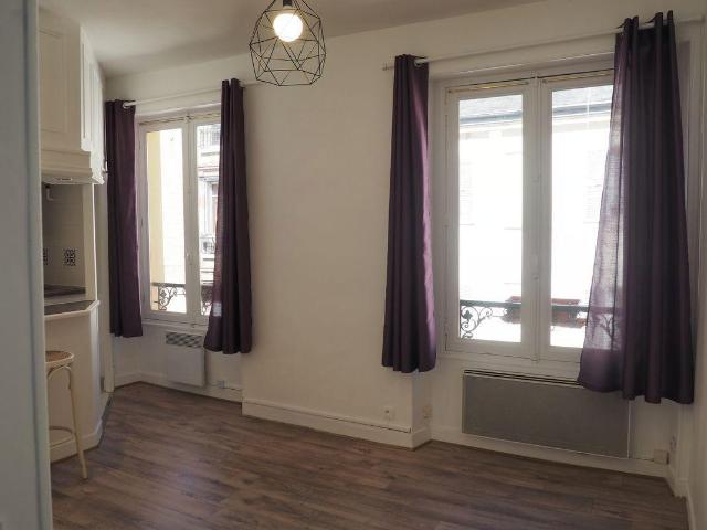 Location appartement T2 27,8 m2 Versailles