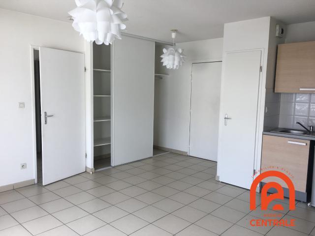 Location appartement T2 – Vénissieux 69200