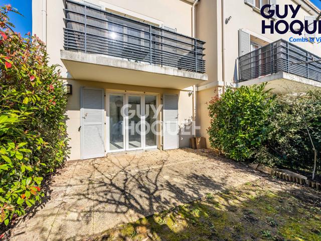 Location: appartement T2 à SAVIGNY LE TEMPLE