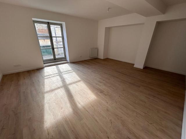 Location Appartement T2 avec balcon Trois quartiers