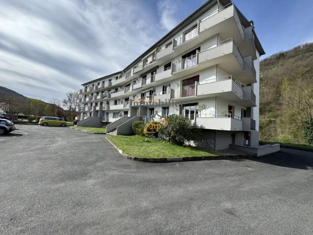 Location appartement T2 avec balcon, Quartier des Rives