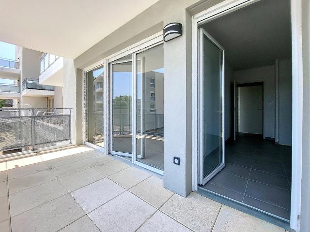 LOCATION APPARTEMENT T2 AVIGNON 84000 42,89 M2 AVEC BALCON RÉSIDENCE RÉCENTE