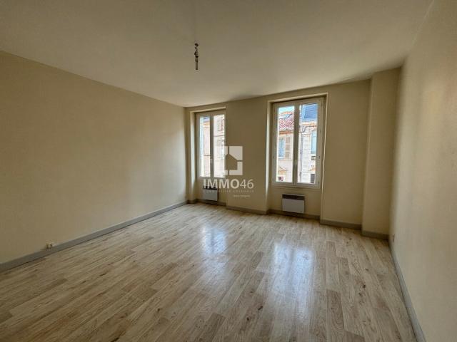 Location appartement t2 Cahors 46000, 59m², 2 pièces. T2 CLEM RIV
