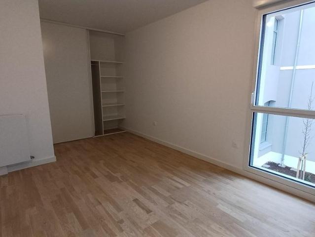 location Appartement T2 DE 43.9m² À NANTES