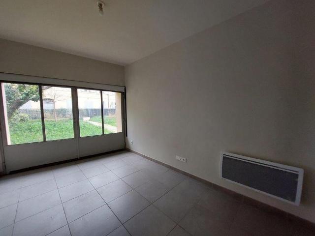 location Appartement T2 DE 40.8m² À AIX EN PROVENCE