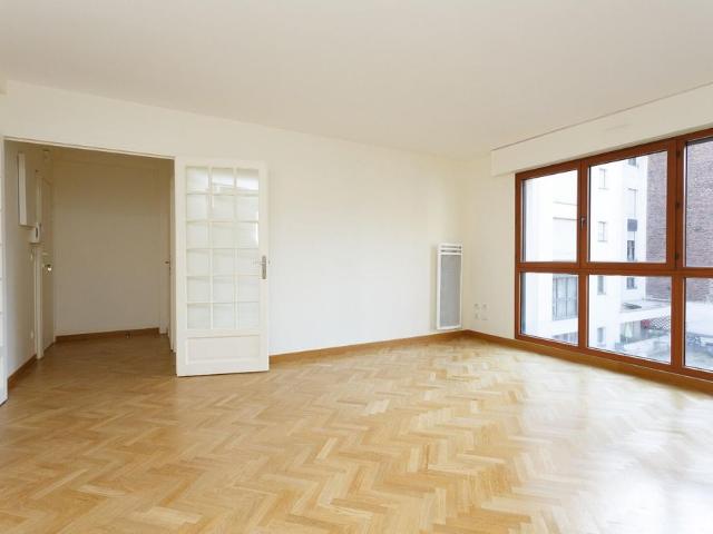location Appartement T2 DE 47.9m² À PARIS