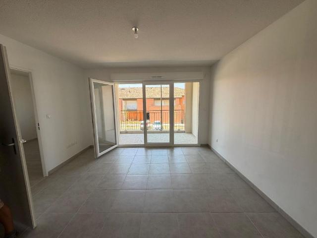location Appartement T2 DE 47m² À CASTELGINEST