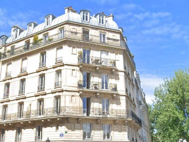 location Appartement T2 DE 47m² À PARIS 04