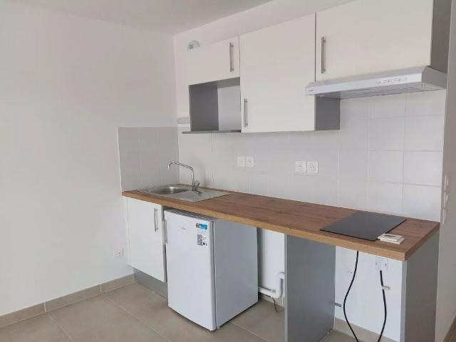 location Appartement T2 DE 45.5m² À CAVAILLON