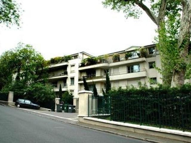 location Appartement T2 DE 45.7m² À MEUDON