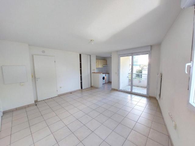 location Appartement T2 DE 45.39m² À POITIERS