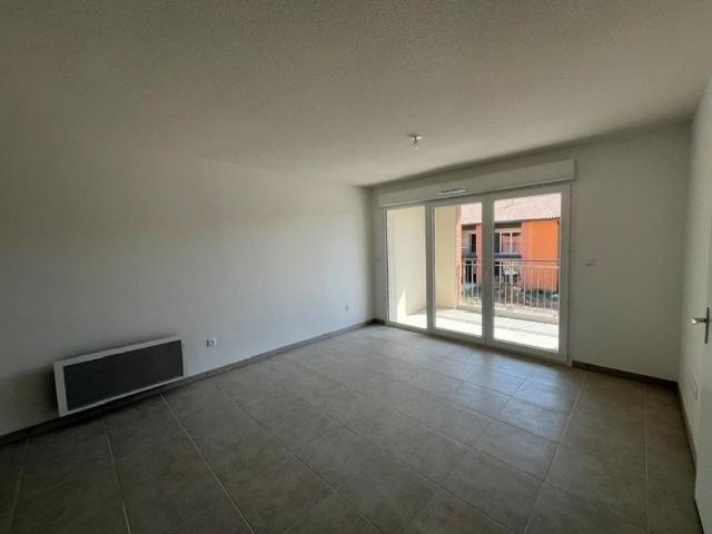 location Appartement T2 DE 46.9m² À CASTELGINEST