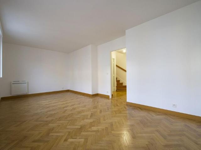 location Appartement T2 DE 49m² À VERSAILLES