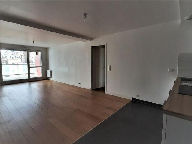 location Appartement T2 DE 53.6m² À PARIS