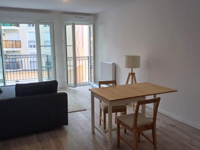 location Appartement T2 DE 53.1m² À CHELLES