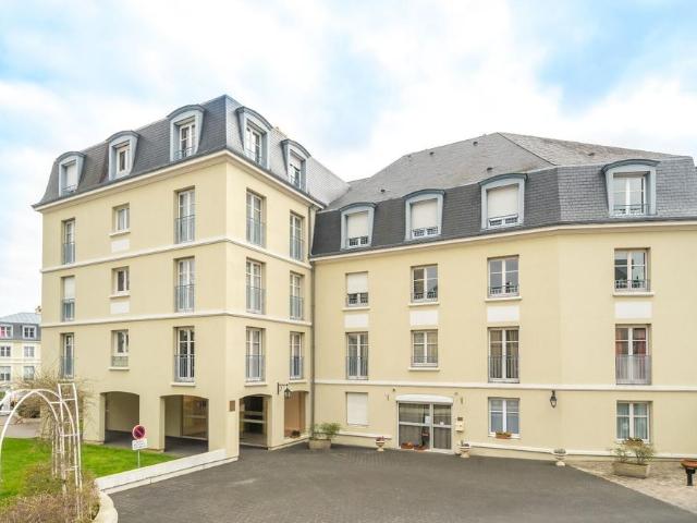 location Appartement T2 DE 60.18m² À ST GERMAIN EN LAYE