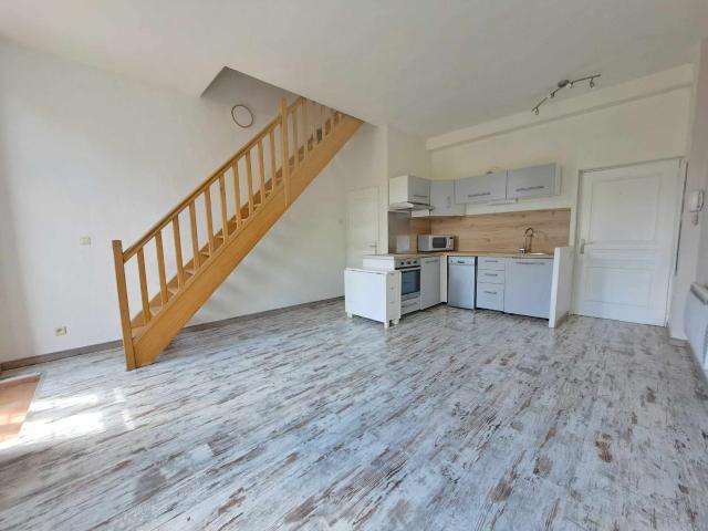 Location Appartement T2 en duplex de 37 m2 avec terrasse