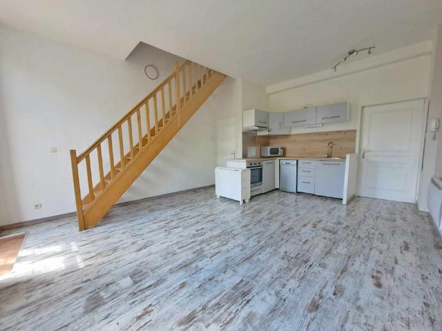 Location Appartement T2 en duplex de 37 m² avec terrasse