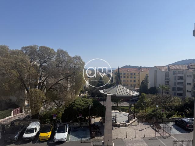 Location APPARTEMENT T2 HYERES | AMV Immobilier