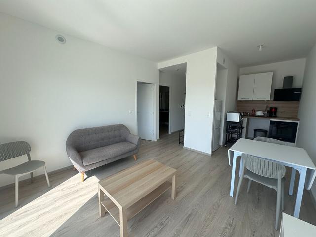 lOCATION APPARTEMENT T2 MEUBLE
