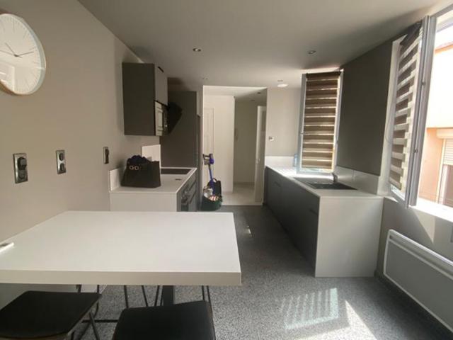 Location appartement T2 meublé de 38m2 hab en 4ème et dernie