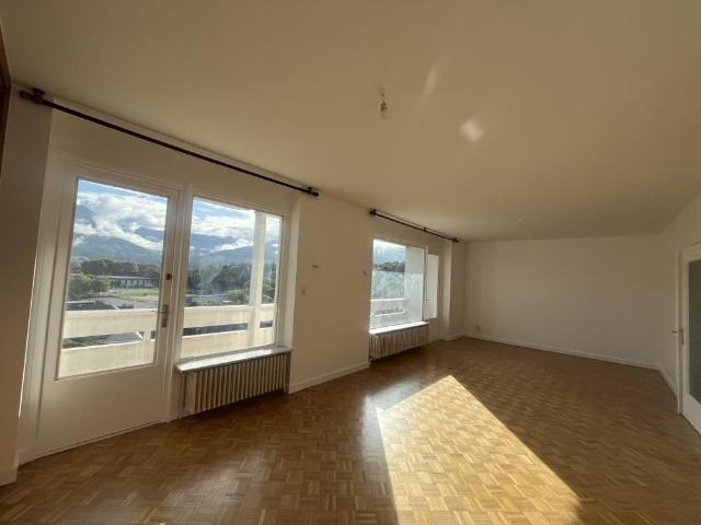 Location Appartement T4 96m² Chambery