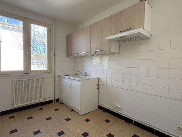 Location APPARTEMENT T4 | Agence Delas