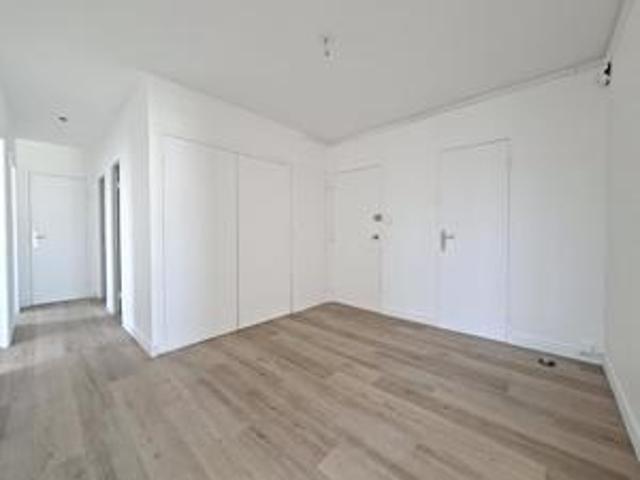 Location Appartement T4 Autre