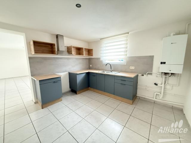Location Appartement T4 BUSSUREL | Alliance Groupe Immobilier