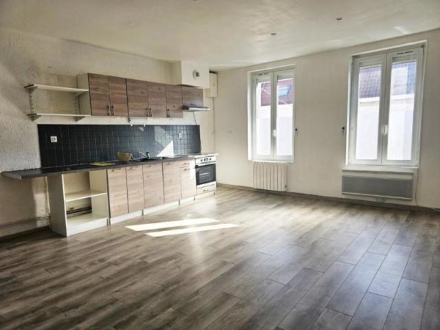 Location Appartement T4 centre ville Orchies