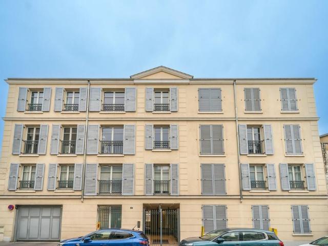 location Appartement T4 DE 88.89m² À VERSAILLES
