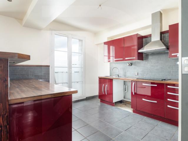 Location: Appartement T4 Lumineux avec Vue Dégagée ? Place Jean Maridor