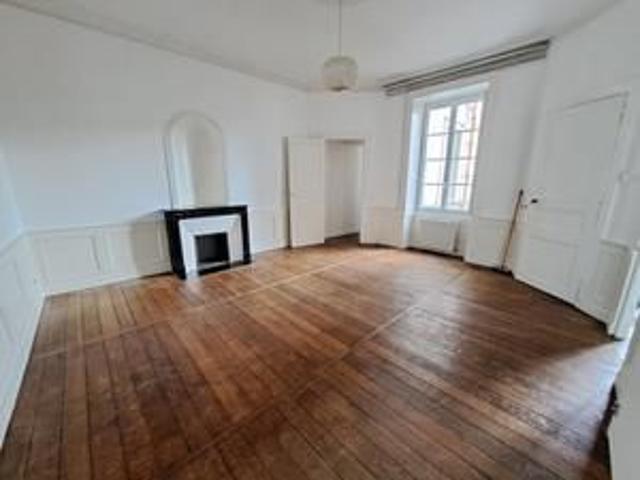 Location Appartement T4 Nantes Centre Ville