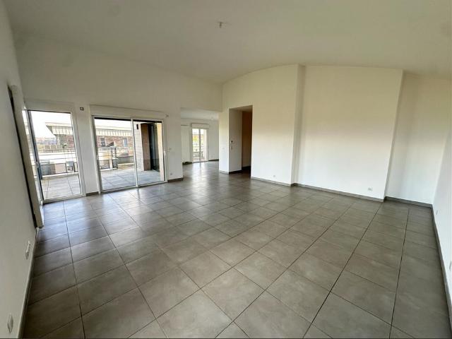 location Appartement T5 DE 136.5m² À SAINT JULIEN EN GENEVOIS