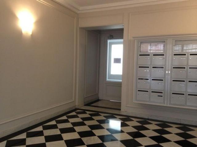 location Appartement T6 DE 144.35m² À PARIS